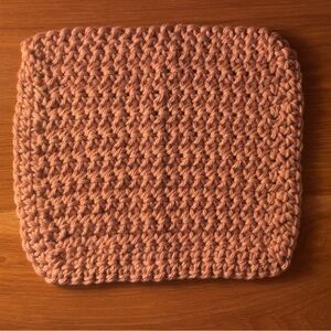 Crochet Washcloth - Handmade Cotton Cloth for Everyday Use (Dusty Rose)